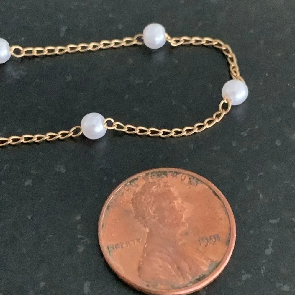 Sweet Gold Tone Faux Pearl Necklace – Delicate and Dainty for Teens and Tweens